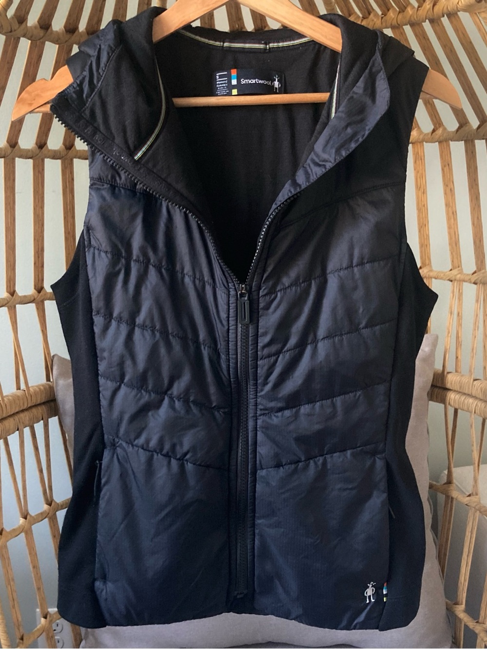 Smartwool SmartLoft Hooded Vest Merino Wool Hybrid Black Women’s Small - Picture 3 of 11